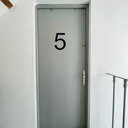 Maison Lafayette - 460 روان